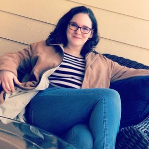 Meet your Posher, Lauren